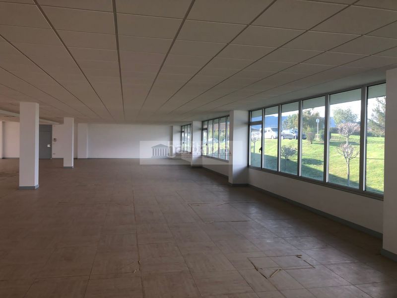 Foto 73bfdbbc-26ed-4b08-9bed-028e6ef8e18b. Ufficio in Erandio