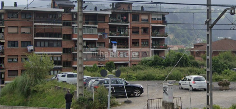 Foto 687cf387-e5cd-4531-80c7-52b761c22b5d. Terreno residencial dos solares residenciales en alonsotegui en Alonsotegi
