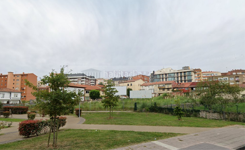 Foto 654ee7e1-bd88-4d84-a197-a11f1e92bbe9. Terreno residenziale in Astillero (El)