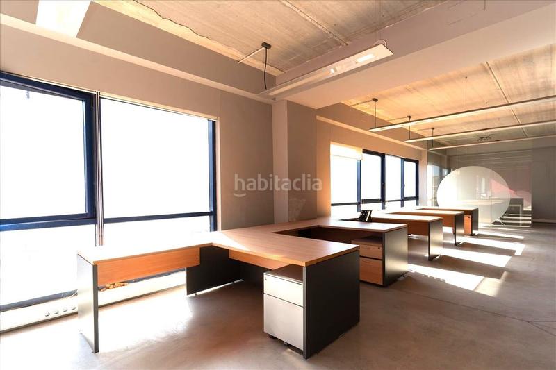 Foto 322a1023-3796-408d-b430-eddbe1abe4a5. Ufficio in Erandio