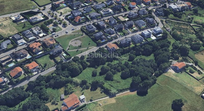 Foto 552aa4fb-bc19-4f76-8050-9de5a8bd5046. Terreno residencial en santa maría de Getxo Getxo
