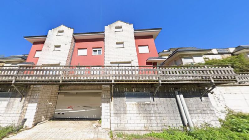Foto 8515be02-f9bb-403e-bb67-d6760cb25a8e. Edifici a Arredondo