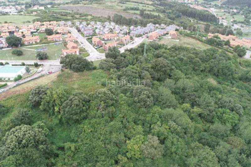 Foto a6b39c0a-1e96-4d24-a574-7649551895ae. Fondo rustico in Cotolino Castro - Urdiales