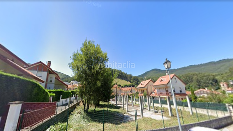Foto e9a7f26e-9a86-4ed4-9fc9-7e16bf20bc69. Residential plot in Samano Castro - Urdiales