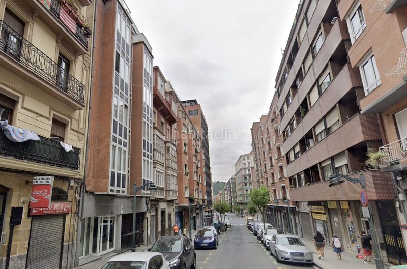 Foto 7558a899-1dc2-406b-b025-0bf81382e17c. Local comercial a Ametzola Bilbao
