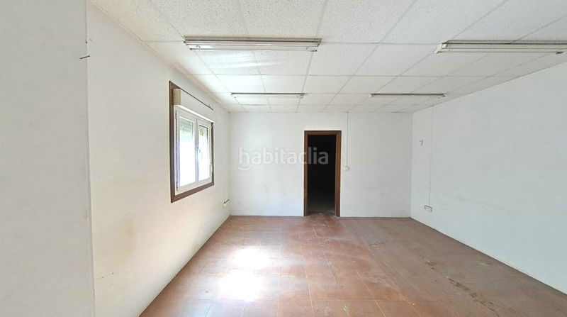 Foto 965c4298-94c4-4072-b89c-cd3559ece1c8. Local comercial  en Galdakao