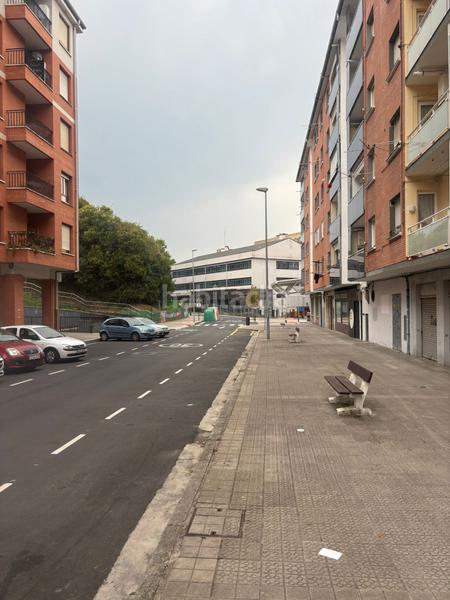 Foto b48ce16b-35b0-4503-a4f5-ed9d260366f1. Local comercial  en Galdakao