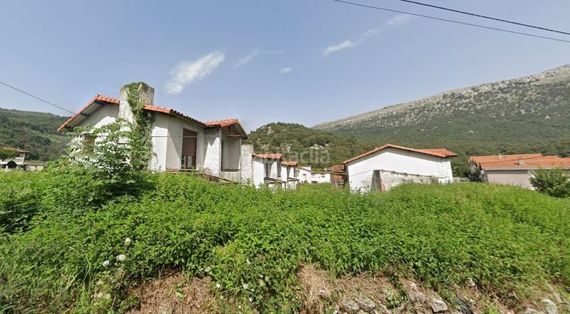 Foto 7f82305f-34f7-4975-a068-35c9c97e9742. Terreny residencial a Ruesga