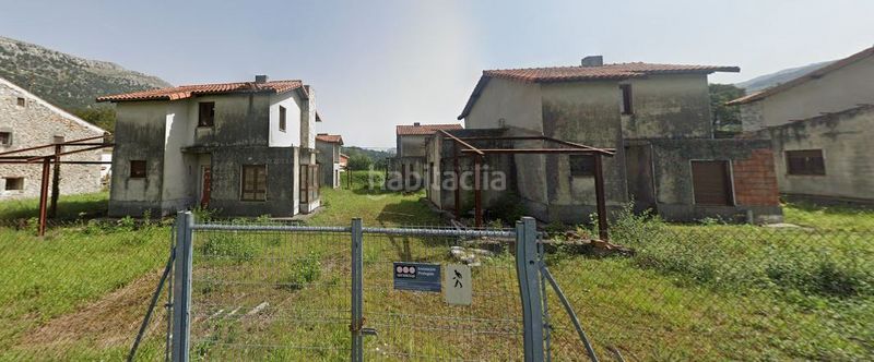 Foto a9b44c71-5186-4486-8538-75578886be1b. Terreny residencial a Ruesga