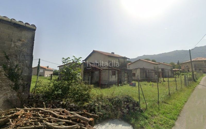 Foto dc9cb26f-bc26-44c5-b69f-340a062c3e13. Terreny residencial a Ruesga