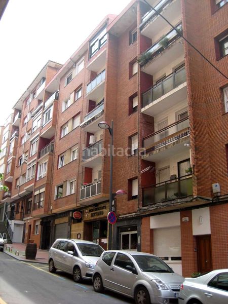 Foto ff9331f5-6aca-482d-9fd1-0888fcc5c504. Pis a Rontegui-Pormetxeta Barakaldo