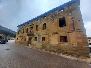 Edificio en Santurde de Rioja. Hotel en santurde de rioja, la rioja