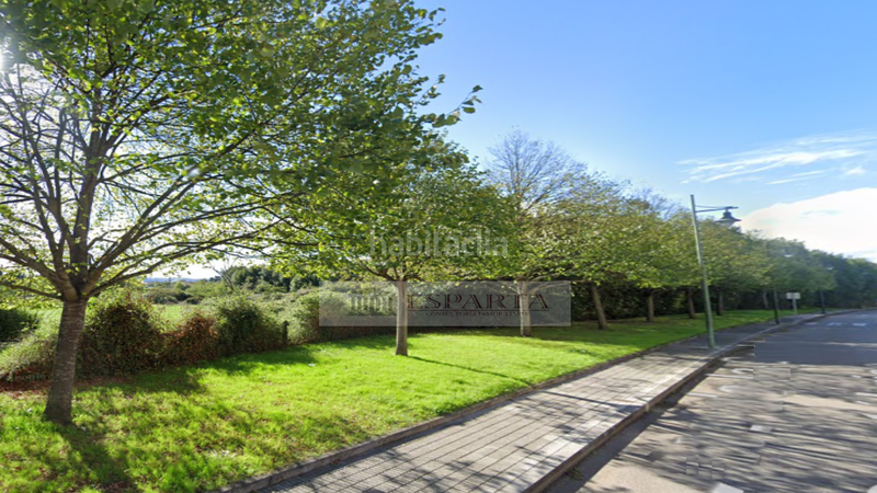 Foto 77218916-7069-44c6-9daf-71a342fef80e. Wohngrundstück in Viesques Gijón