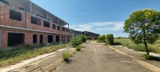 Terreny residencial a Valdefresno. Solar con obra en curso en valdefresno, leon
