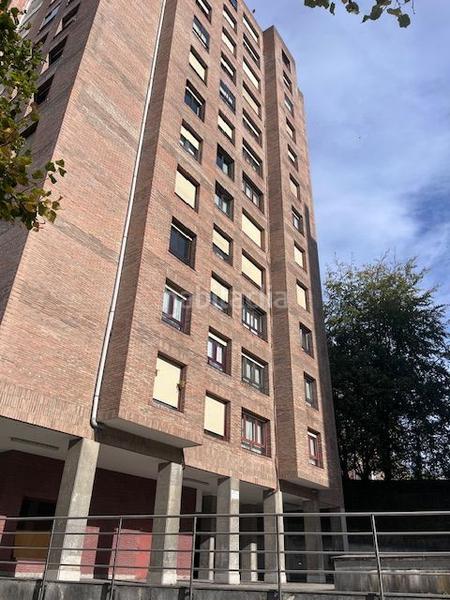 Foto 3c73ab59-fd0b-4754-b523-f15bb1dceb83. Pis a Txurdinaga Bilbao