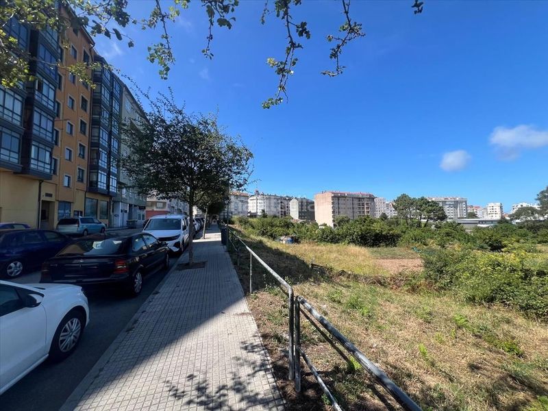 Foto ad90470b-aacd-46d4-a011-153b00b58b24. Terreny residencial a Los Castros - Castrillón Coruña (A)