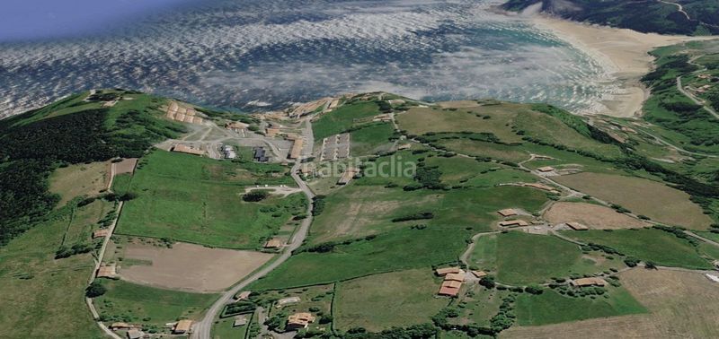 Foto aba2e015-9a46-4c3b-b4bb-d9fd721019f8. Terreny residencial a Colunga