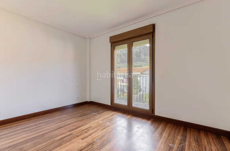 Foto 28d6fe69-9652-41c6-bcfa-e2ed5a3c6cbf. Haus mit heizung pool in Samano Castro - Urdiales