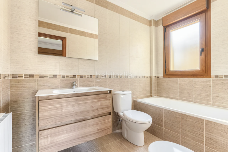 Foto bc8ae8ba-e480-429f-b85c-06ea67b277cc. Haus mit heizung pool in Samano Castro - Urdiales