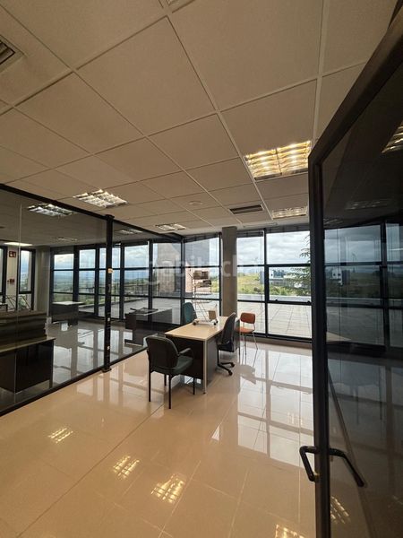 Foto 107350d2-34bd-46a4-b930-4fde945da105. Lloguer edifici a Zona Rural Noroeste Vitoria - Gasteiz