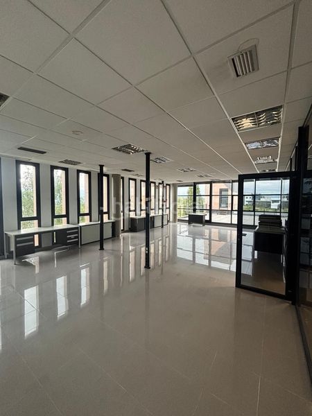 Foto f84600a2-9e81-4679-bd35-48a72c089ec5. Lloguer edifici a Zona Rural Noroeste Vitoria - Gasteiz