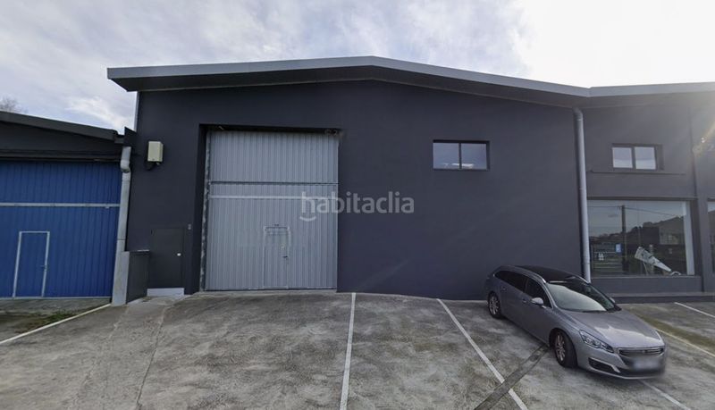 Foto 15ece310-c315-4d52-b69a-9e9642bfb865. Nau industrial a Deba