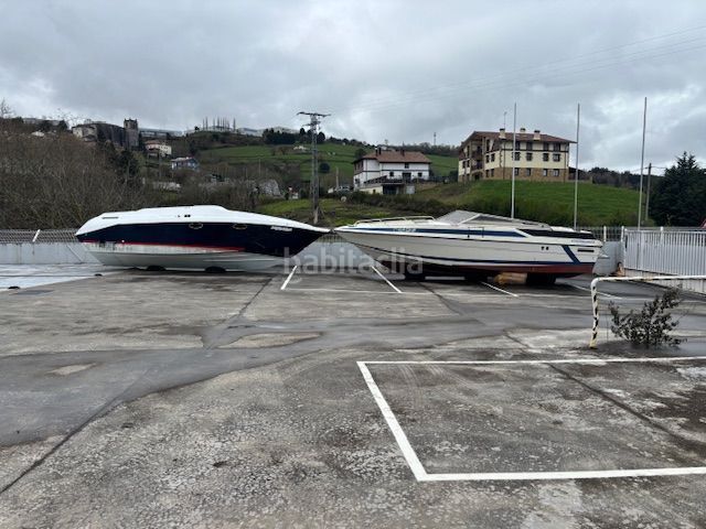 Foto 72fee7dc-4b42-4b40-bc79-bb125b064702. Nau industrial a Deba