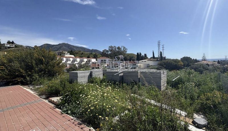 Foto 5e261efb-4676-42fc-a5a3-73a96109a84f. Terreny residencial a campo de Mijas Mijas