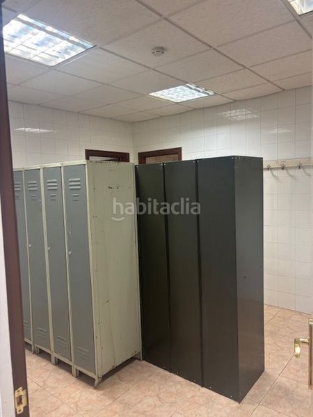 Foto 6e8afebe-c1ec-416b-90f4-a135f6d36a86. Location bâtiment à usage industriel dans Loiu