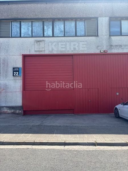 Foto b4c84eb3-ad2a-418c-9ead-64470f9014c3. Location bâtiment à usage industriel dans Loiu