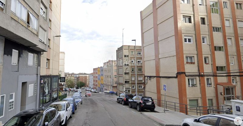 Foto 6a83e54a-960e-4b32-8dc9-e98dc3cd7a89. Pis a Los Castros Santander