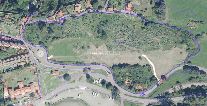 Foto bc968514-437c-468a-a6a3-8a2af211d5af. Terreny residencial a Ribadesella