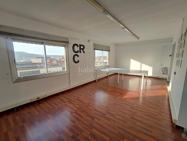 Foto c96fae75-72f6-4ee1-8c2f-89091188c99b. Alquiler oficina en carrer de pelai 32 precioso despacho en pleno centro . en Barcelona