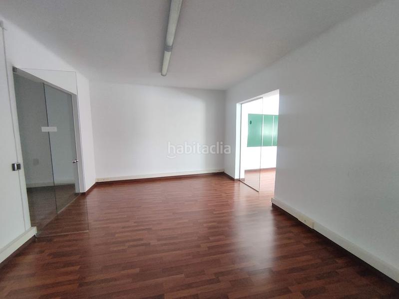 Foto dcf68df6-056f-4a0a-8d8a-f60585315ba4. Rent office space in carrer de pelai 32 in Raval Barcelona