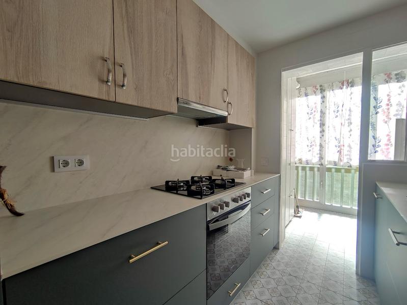 Foto a5921766-1702-420e-af6b-952436368f3f. Lloguer pis a avinguda del paral·lel 98 a Sant Antoni Barcelona