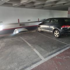 Parking voiture à Carrer de casp 51. Plaza de facil acceso. ideal para coche mediano. vigilancia 24h.