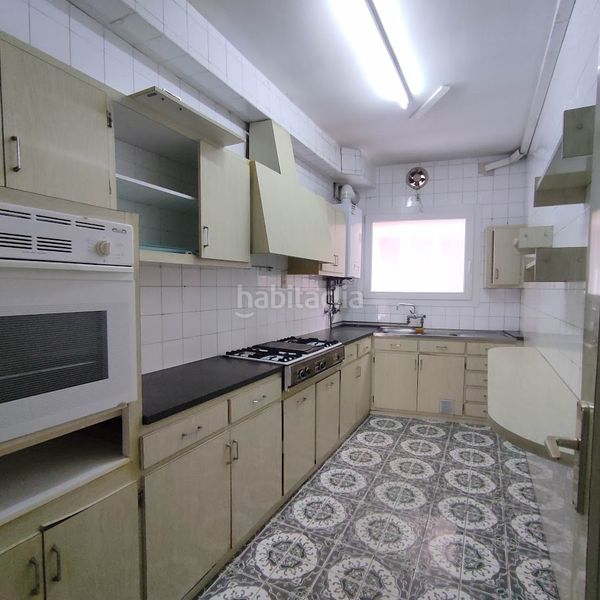 Foto 033a9ad8-9133-407a-bfed-045de92c795b. Piso precioso piso, elegante y con solera. en Vila de Gràcia Barcelona