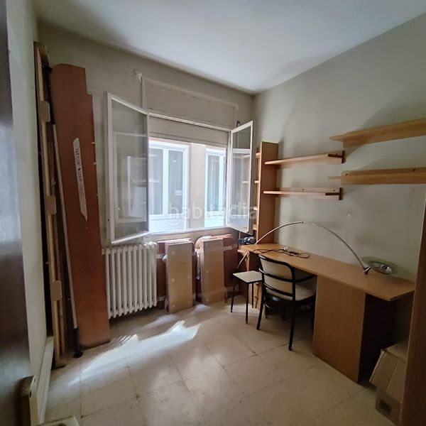 Foto 5a97be40-a795-4b8e-a2d6-a48ed0fe4187. Piso precioso piso, elegante y con solera. en Vila de Gràcia Barcelona