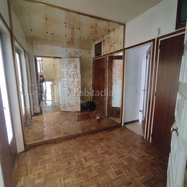 Foto db0695b7-09bb-4a8f-83ac-253d5281f9cc. Piso precioso piso, elegante y con solera. en Vila de Gràcia Barcelona