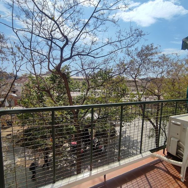 Foto 21400fed-8599-4798-b3a6-a18fa5c3e7aa. Pis a carrer de ribes 27 a Fort Pienc Barcelona