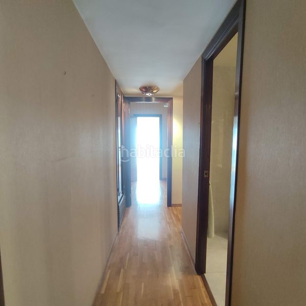 Foto 44c946fa-c7c7-486e-8a6a-acbfdb9db2e1. Pis a carrer de ribes 27 a Fort Pienc Barcelona