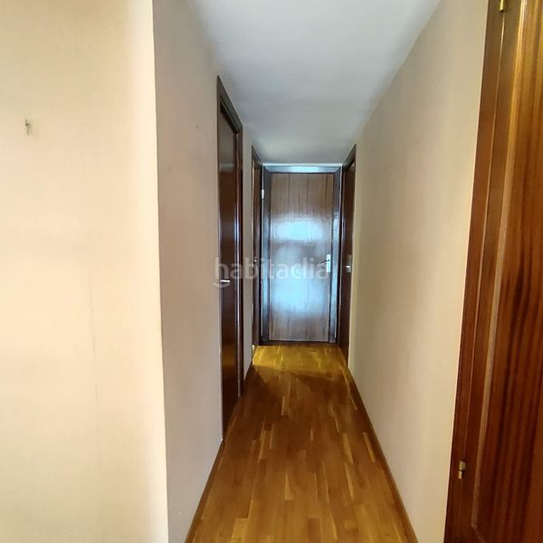 Foto d07984ec-71b3-4535-9123-b10dfb99e1d2. Pis a carrer de ribes 27 a Fort Pienc Barcelona