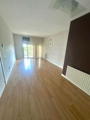 Lloguer Pis  Passeig del taulat 150. Piso + parquing + trastero. vivienda preciosa, en perfecto  esta