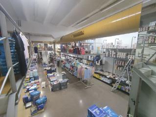 Rent Business premise  Carrer de girona. Local con permiso municipal para actividad de restaurante con co