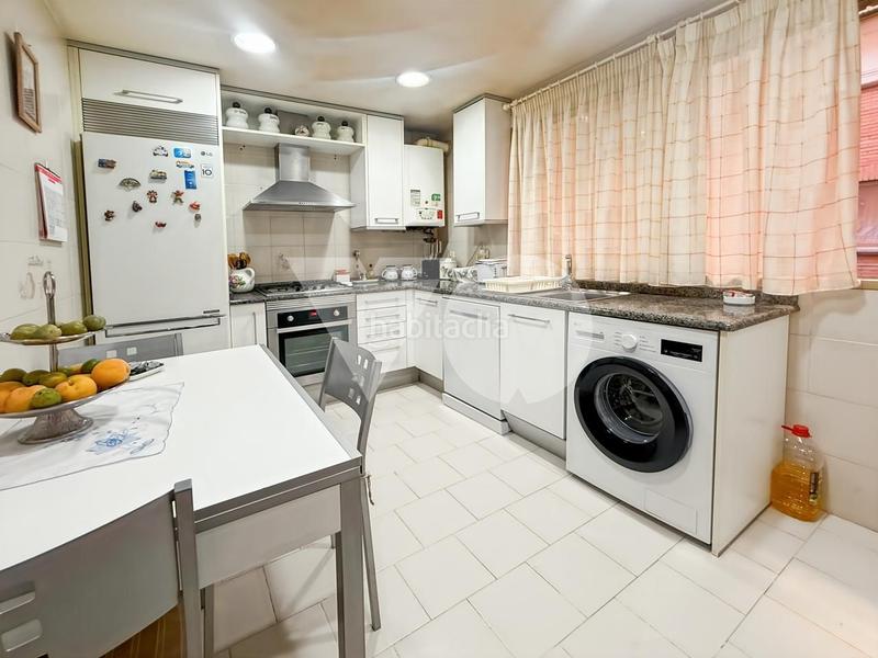 Foto 34c7ca8b-ef6e-4746-aab3-ffa4a6a8607c. Piso  en pinar de chamartín, , hortaleza en Costillares Madrid