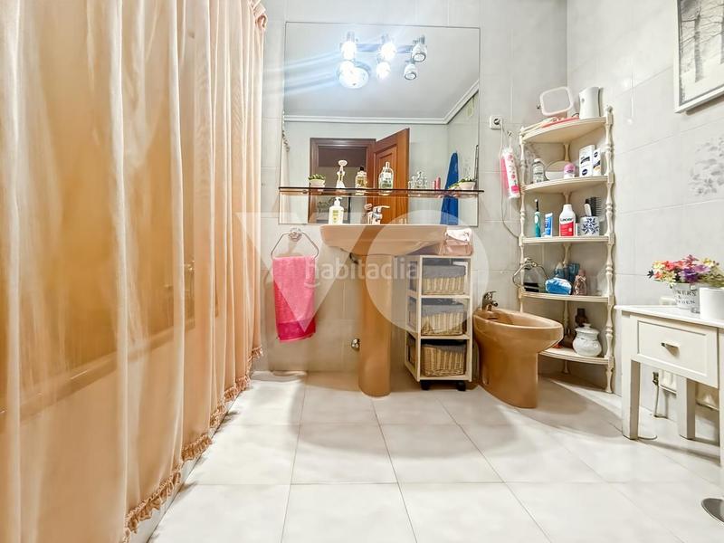 Foto c0538066-17c7-4646-8b92-c5faf5061952. Piso  en pinar de chamartín, , hortaleza en Costillares Madrid