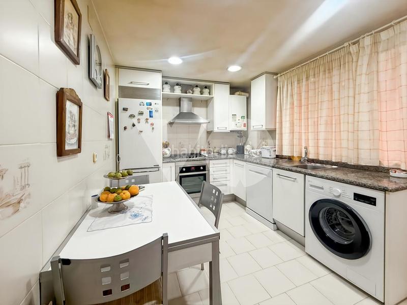 Foto c9cdc2e9-0d15-4591-8934-faab57409de6. Piso  en pinar de chamartín, , hortaleza en Costillares Madrid