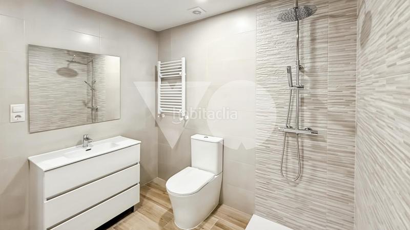 Foto 4953cec7-f1c8-4d1f-86e4-ee862789cd44. Planta baja piso en venta Canillas, hortaleza, en Madrid