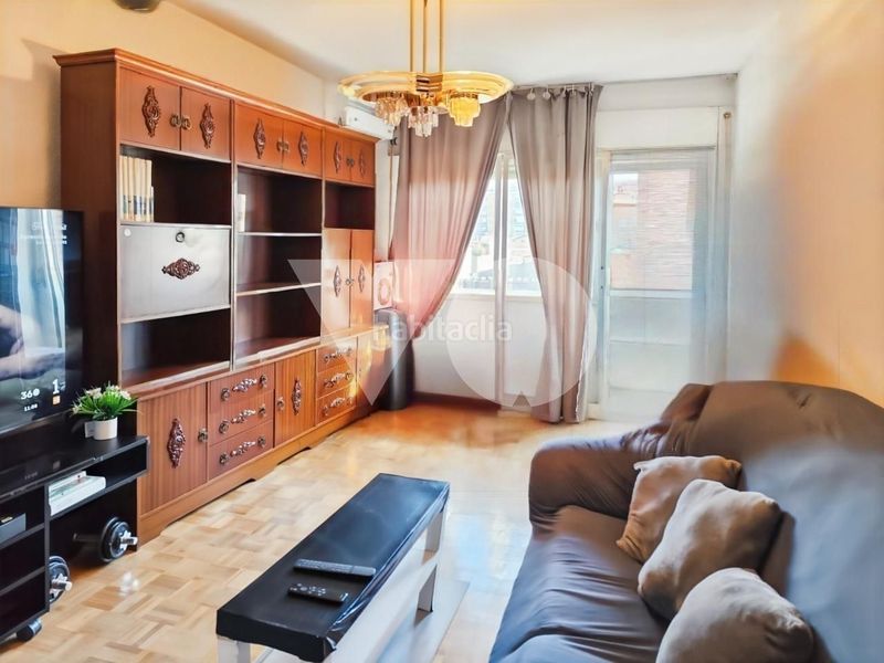 Foto 76093b5c-a3ca-42a6-8188-7e04b3247efa. Pis amb calefacció a Canillas Madrid