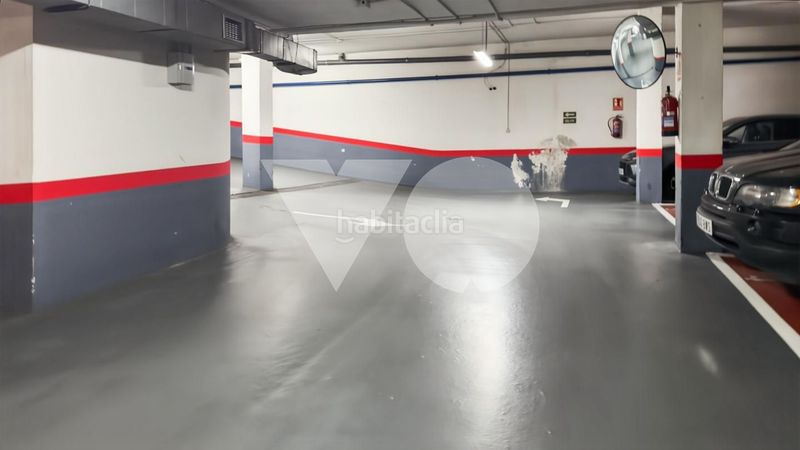 Foto a80aa814-e3fe-42d8-a365-b0d7f407b8ae. Pis amb calefacció aparcament piscina a Pinar del Rey Madrid